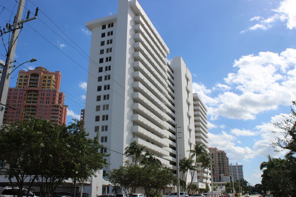 White Egret condo photo 2